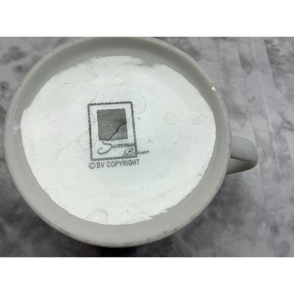 Musical Instrument Design 7 Oz Coffee Mug - Broadway Gift Company - Preowned - Picture 5 of 5